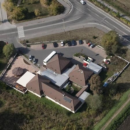 Penzion Almada Zvolen Exterior photo