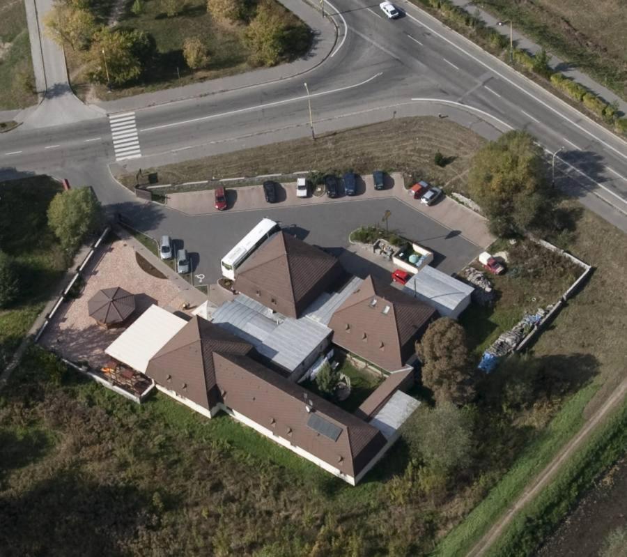Penzion Almada Zvolen Exterior photo
